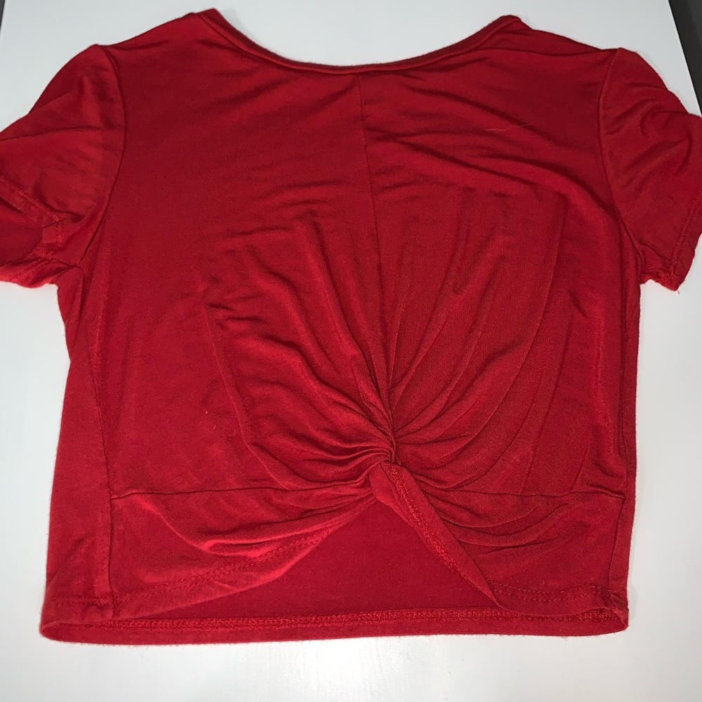 Gaze Crop Top